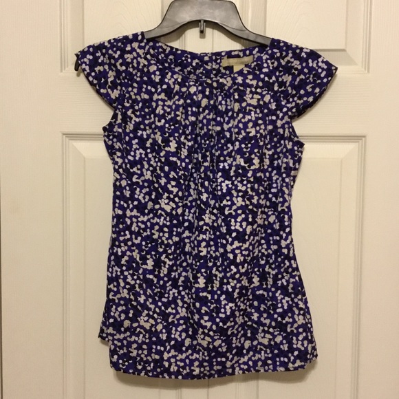 Banana Republic Tops - Banana Republic Dotted Blouse XS #139
